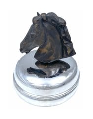 At Figürl,ü Mum (L)